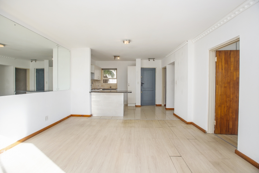 2 Bedroom Property for Sale in Green Point Western Cape